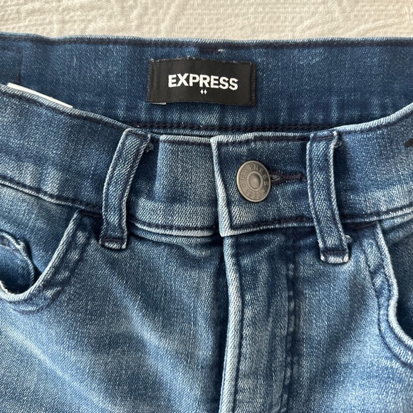 Express Mid Rise Ripped Skinny Jeans - Picture 5 of 6